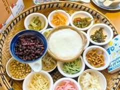 -包整·丝娃娃(一览甲秀楼风景店)