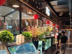 -遇上西雅图多融合海鲜自助餐厅(中房金谊广场店)