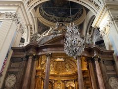 -皮拉尔圣母圣殿主教座堂