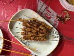 -老街烧烤大排档·地道湖北菜·龙虾馆(汉口火车站店)