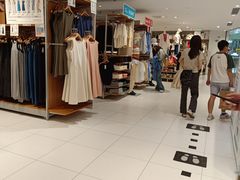 -优衣库(北京万柳华联购物中心店)