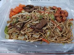 -老婆婆炒饭(小白楼1902欧式风情街店)