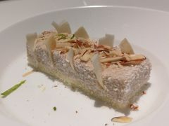 椰子蛋糕-香樟花园法式铁板烧(恒隆广场店)