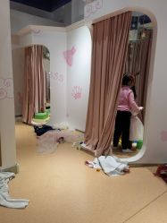 -meland·儿童乐园·游戏厅娃娃机·电玩Xbox(成都合生汇店)