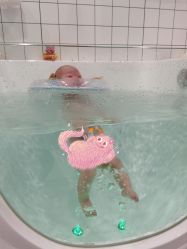 -Pony Baby宝尼婴幼儿游泳SPA馆