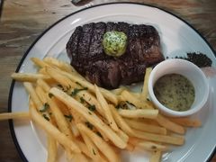 -羽深肉铺 Steak & Wine