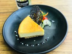 芝士蛋糕-酤居湖景音乐餐吧(安宁店)