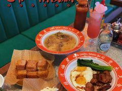 -七爷清汤腩·港式茶餐厅(世博店)