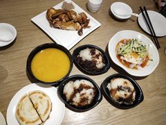 -秦香阁·西北家常菜(徐汇日月光中心店)