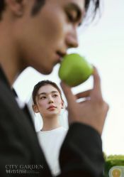 -城市花园婚纱摄影