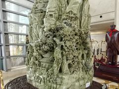 -华西龙希国际大酒店旅游观光景区