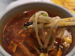 哨子面-令氏家外家周秦食府(高新店)