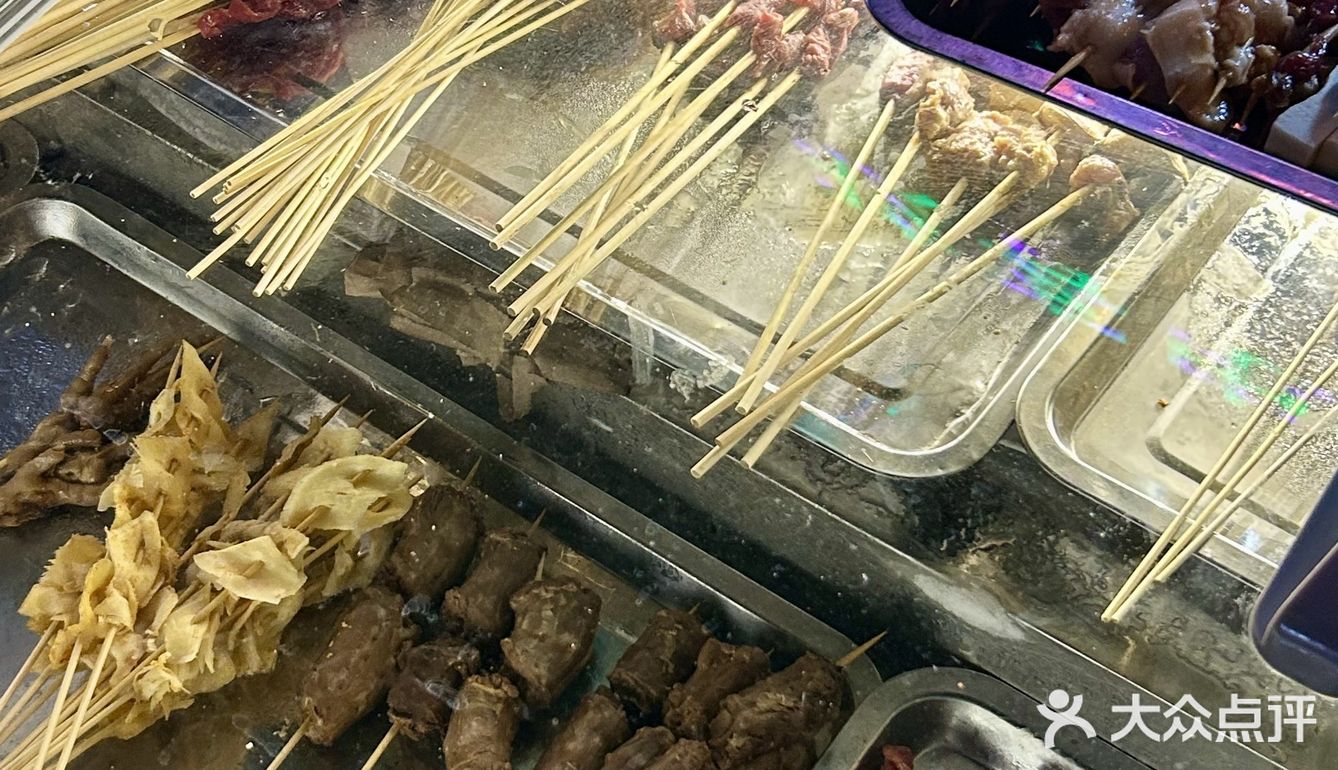 夏天夜晚必不可少的烧烤！