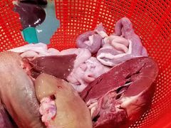 -标记美食新鲜猪杂(兴南大道店)