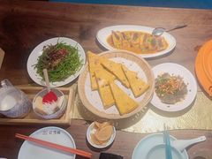 -菌自由丨野生菌火锅特色庭院餐厅(丽江古城店)