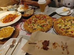 -必胜客(仲盛商城王安宇主题店)