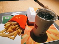 巨无霸套餐-麦当劳(中山公园龙之梦店)