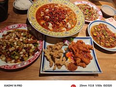 -破三川·新川菜(静安大融城店)