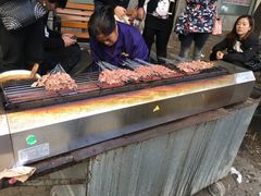 -酒宝荡烧烤(长航局江大路住宅小区店)