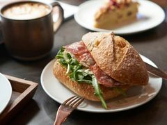 -星巴克(南昌恒茂梦时代广场店)