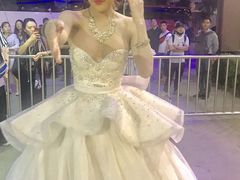 -金东尼人妖秀