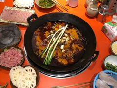 -周幺妹重庆老火锅(银泰城总店)