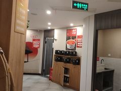 -有红鸡毛店·川菜(建设路店)