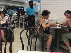 -满记甜品(日月光二店)