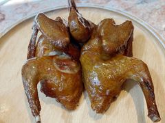 -唐宫小聚(新港中心店)