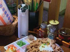 豪华五层牛肉饭-二丁目食堂(铁西星摩尔店)