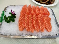 三文鱼生-新享乐海鲜(翠华路店)