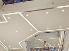 -新田360广场(上海华侨城店)