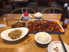 -兔槽江湖菜·重庆璧山兔(水围店)