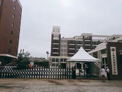 -上海市曹杨第二中学