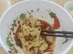 -同济大学(地铁站)