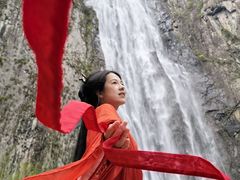 -刘伯温故里景区百丈漈