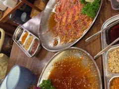 -明洞阿姨·韩式酱蟹烤肉·创意料理(三元桥店)