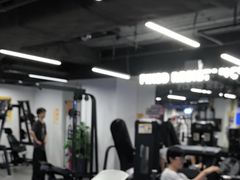 -超鹿运动(达信大厦店)