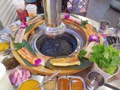 烤肉呼啦圈-玄希浪漫厨房·韩料烤肉(湖滨银泰in77店)