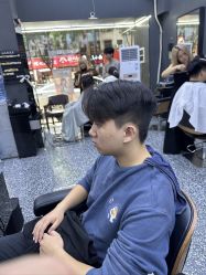 -藤野造型专业烫染接发