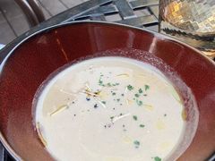 牛肝菌奶油蘑菇汤-BROWNSTONE布朗石西班牙餐厅(富城店)