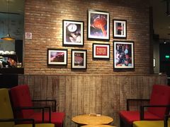 等位区-COSTA COFFEE(上海月星环球港店)