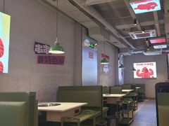 -佰人王串串香火锅(洋珠巷店)