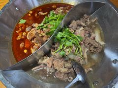 -大众跷脚牛肉馆·非遗传承单位(峨眉山店)