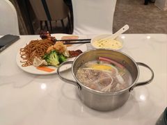 -黄山玉屏楼宾馆餐厅