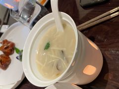 鱼茸海鲜羹-名佳荟