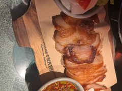 -大头虾越式风味餐厅(光明广场店)