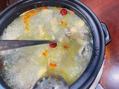 -菌之家·专业纯野生菌火锅·特色炒菌