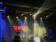 -TZ House音乐现场(茅台店)