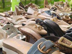 -广州周大福金融中心